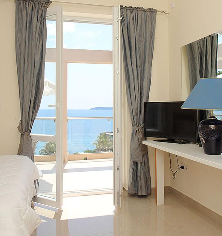 Swiss Residence Montenegro ヘルツェグ・ノヴィ エクステリア 写真