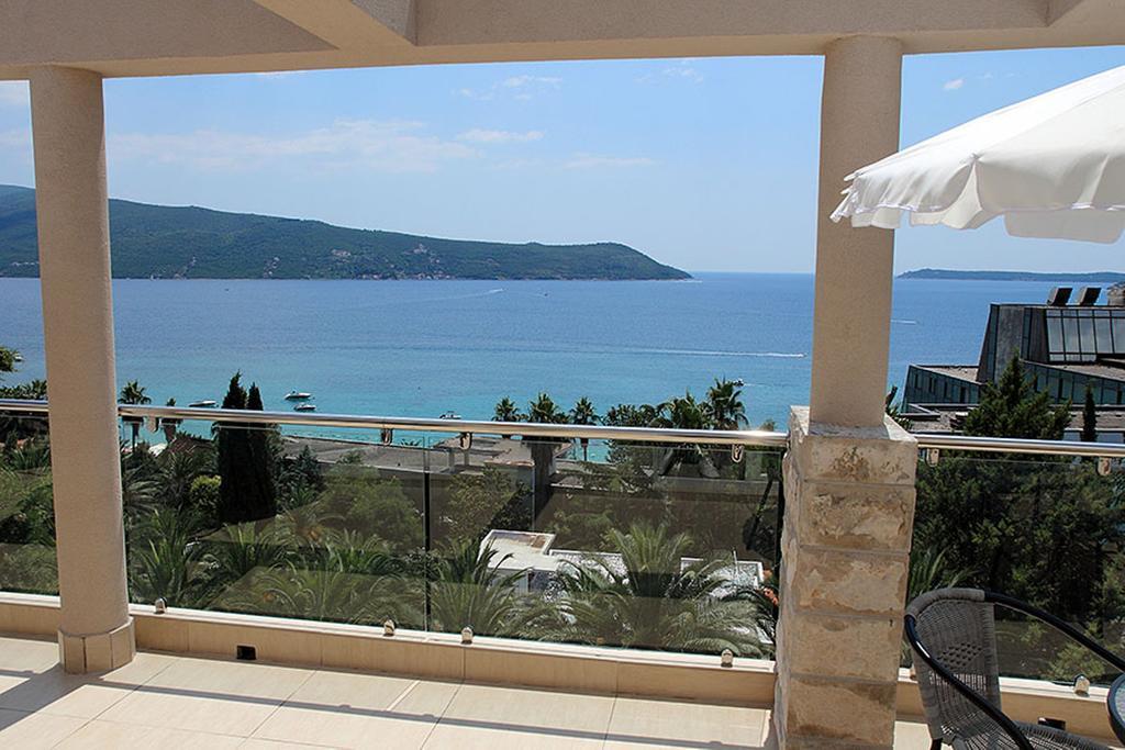 Swiss Residence Montenegro ヘルツェグ・ノヴィ エクステリア 写真