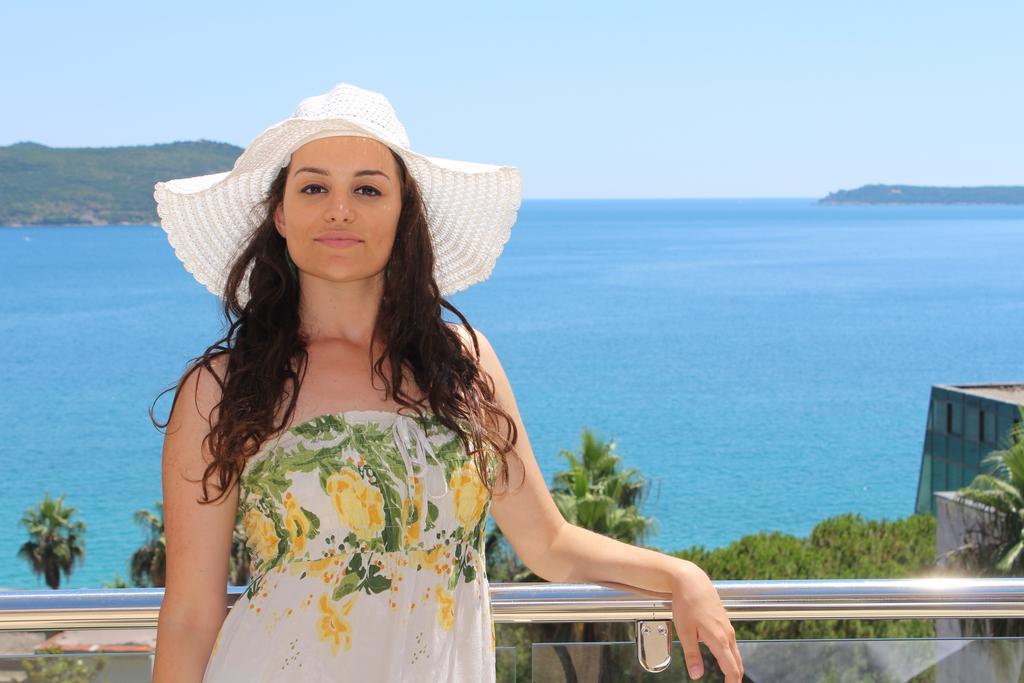 Swiss Residence Montenegro ヘルツェグ・ノヴィ エクステリア 写真
