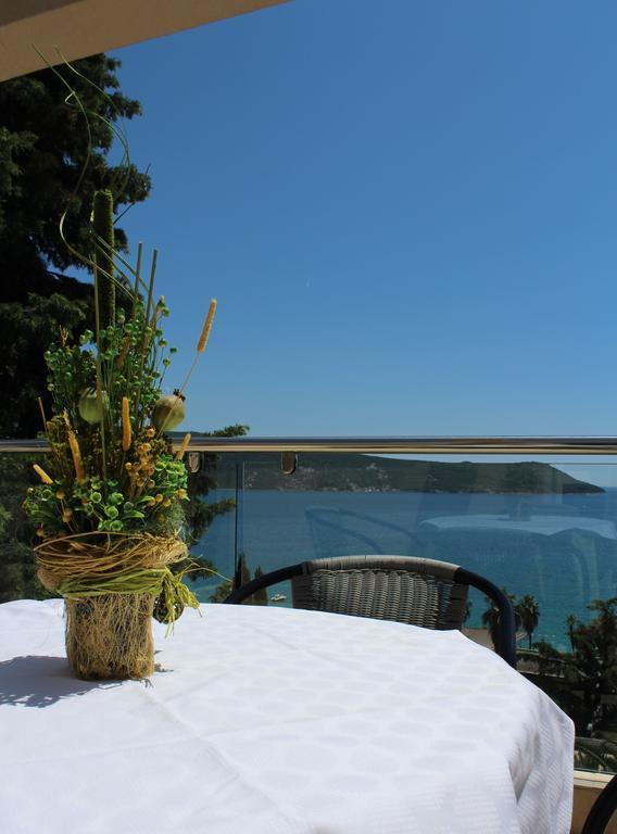 Swiss Residence Montenegro ヘルツェグ・ノヴィ エクステリア 写真